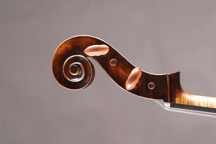 Leonhardt Rainer W. -Mittenwald anno 2021 - "Das kleine Schwarze" -7/8 Cello - C-222